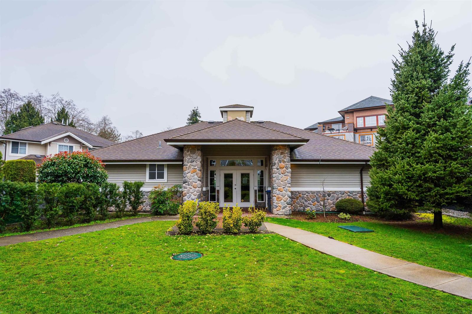 Listing Image 37