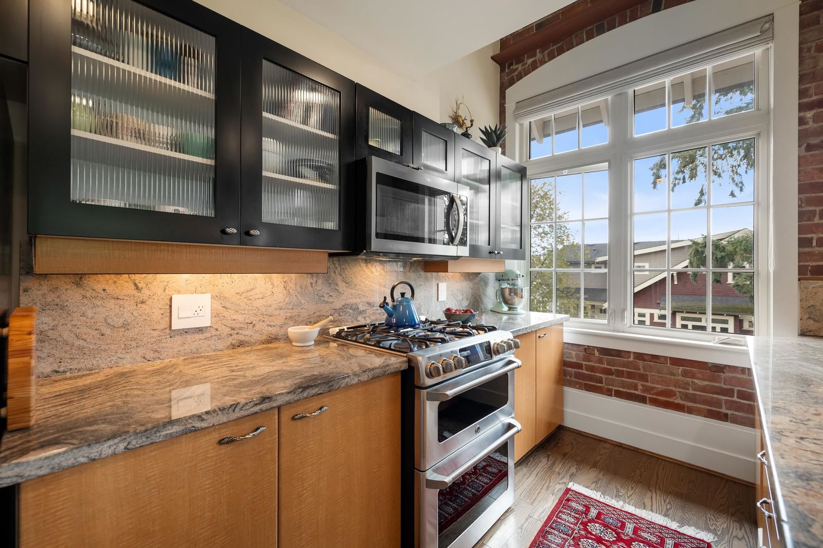 Listing Image 15
