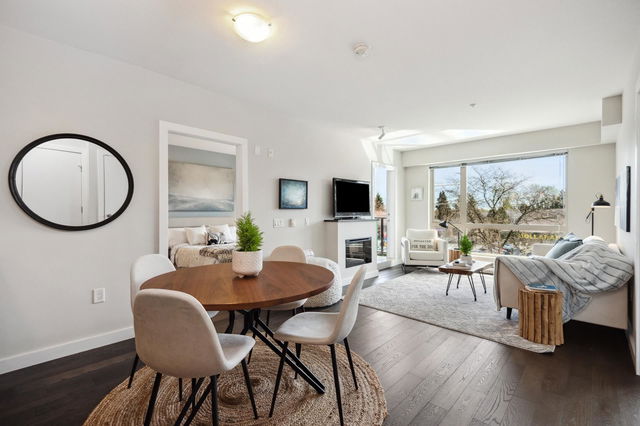 306 - 1330 Marine Drive