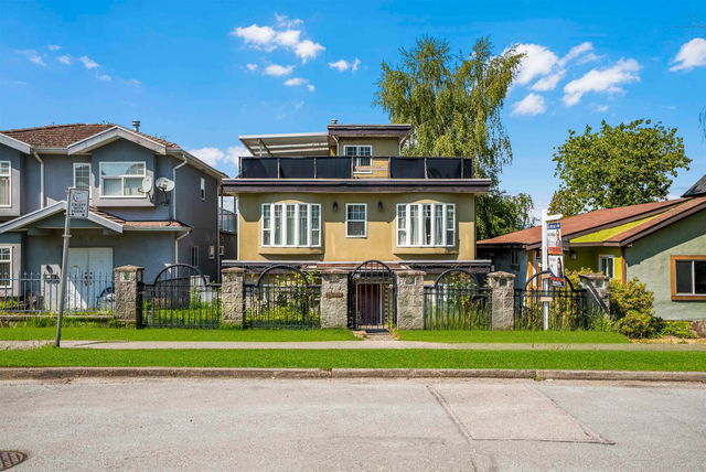 743 Durward Avenue