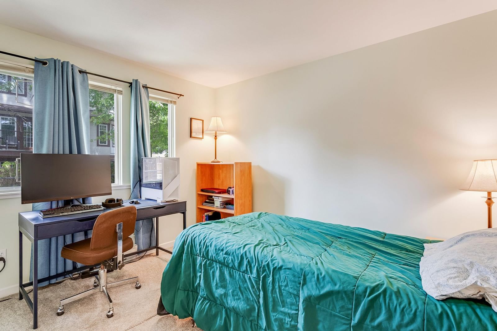 Listing Image 14