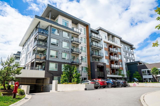 B502 - 20834 80 Avenue