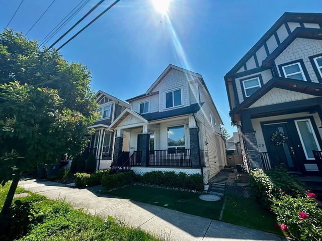 14032 60 Avenue