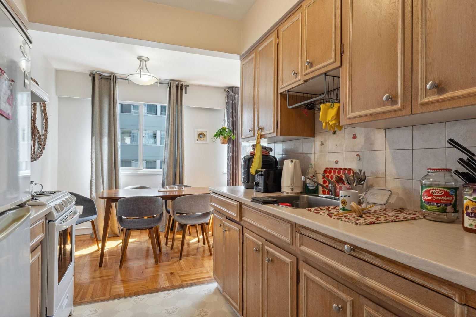 Listing Image 13