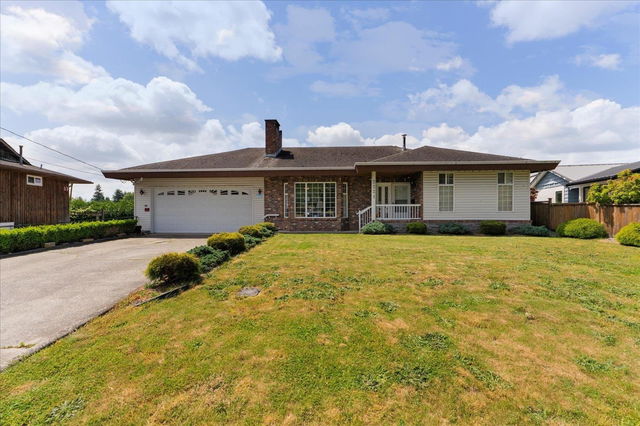 2221 Bevan Crescent