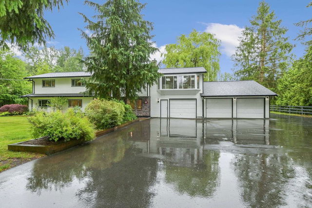 148 Clovermeadow Crescent