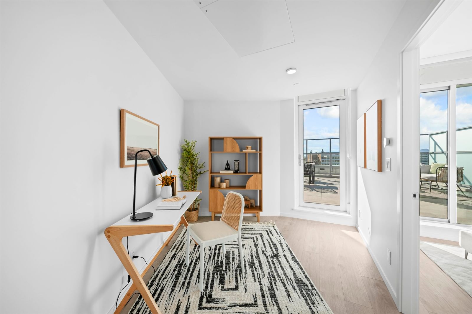 Listing Image 14