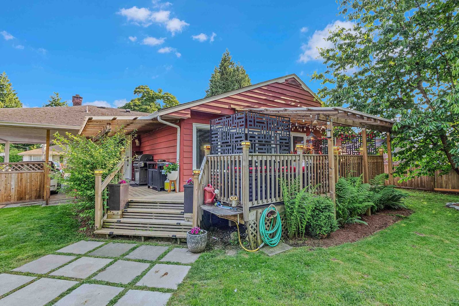 Listing Image 6