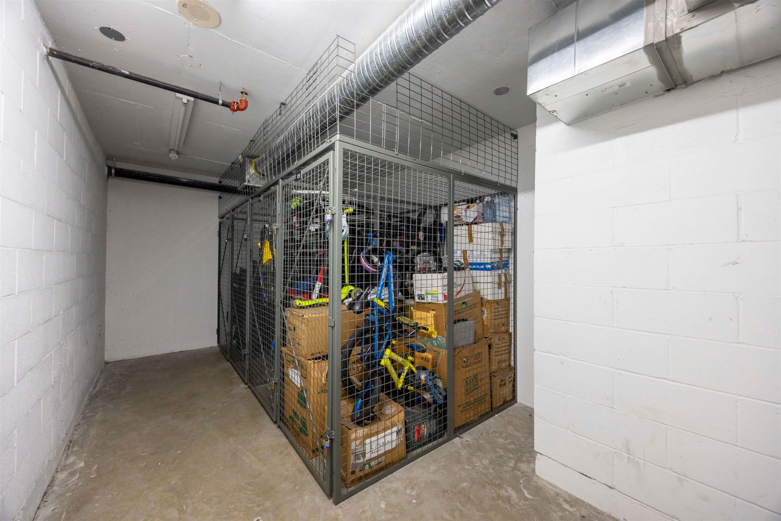 Listing Image 33