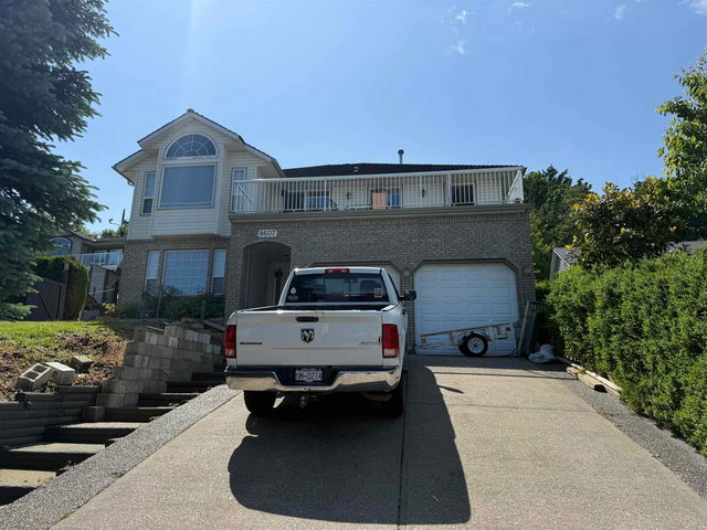 8607 Sunrise Drive