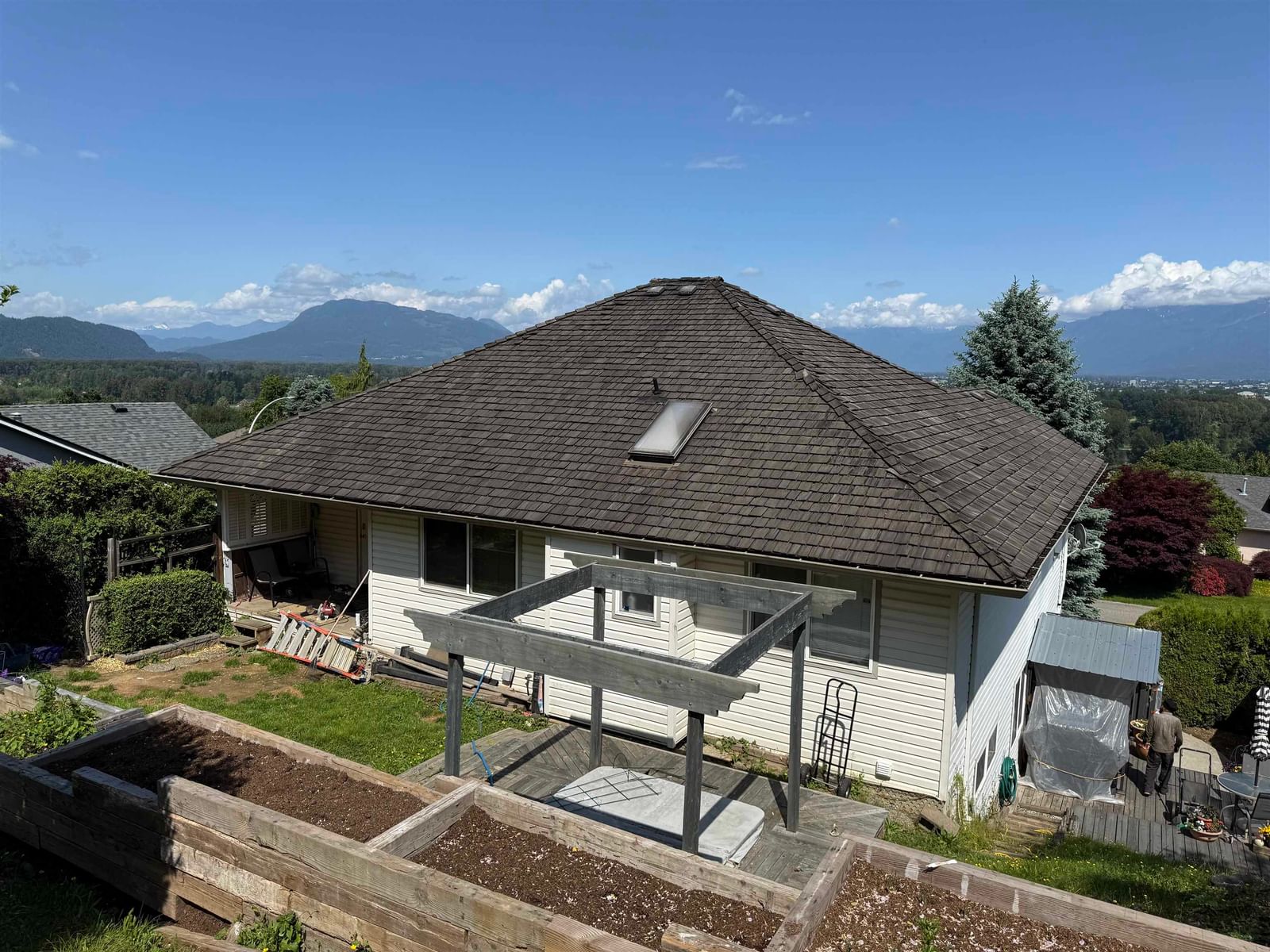 Listing Image 5