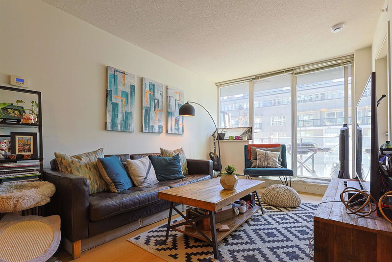 908 - 1325 Rolston Street, Vancouver, V6B 0M2 | Image 2