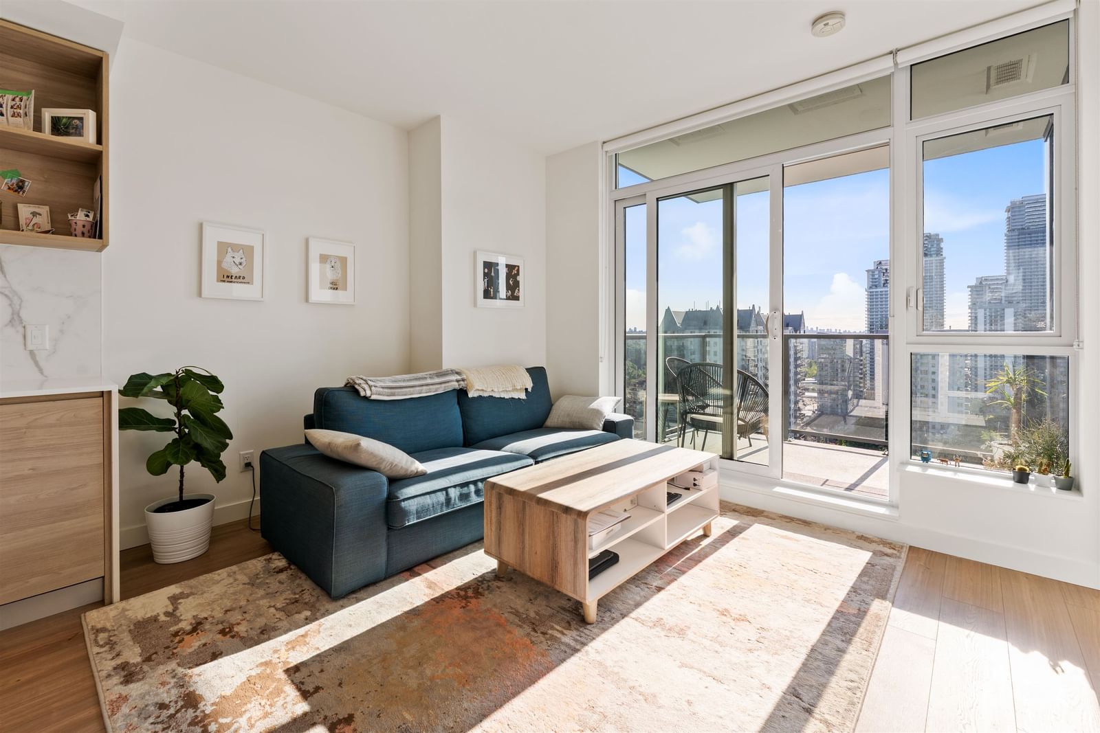Listing Image 9