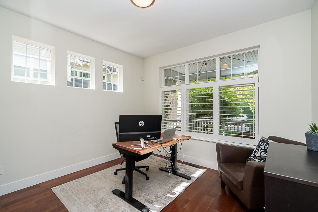 Listing Image 15