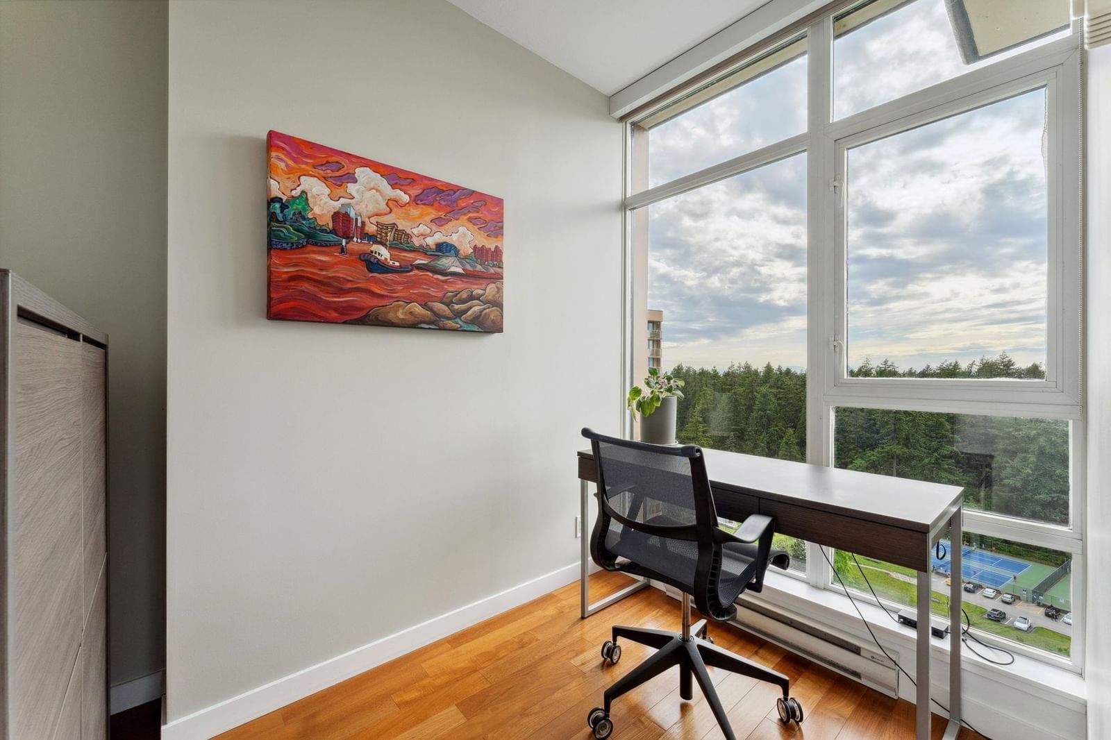 Listing Image 13