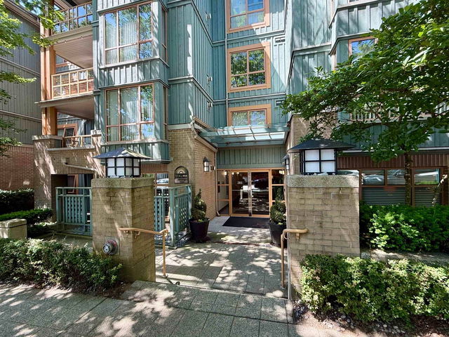 204 - 285 Newport Drive