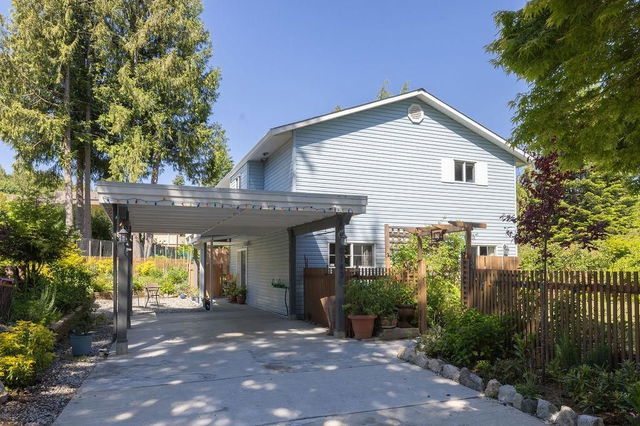 6143 Gale Avenue