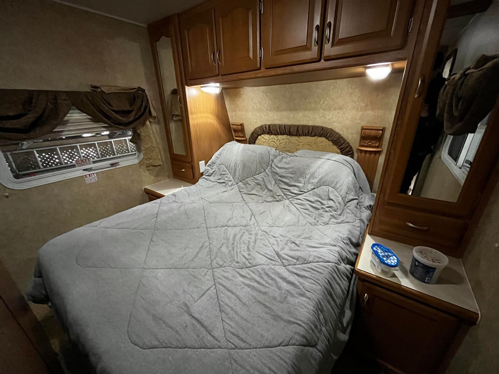 Listing Image 11