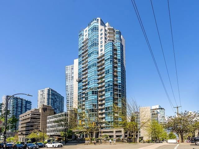 303 - 1415 Georgia Street