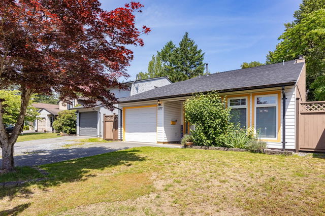 1177 Esperanza Drive