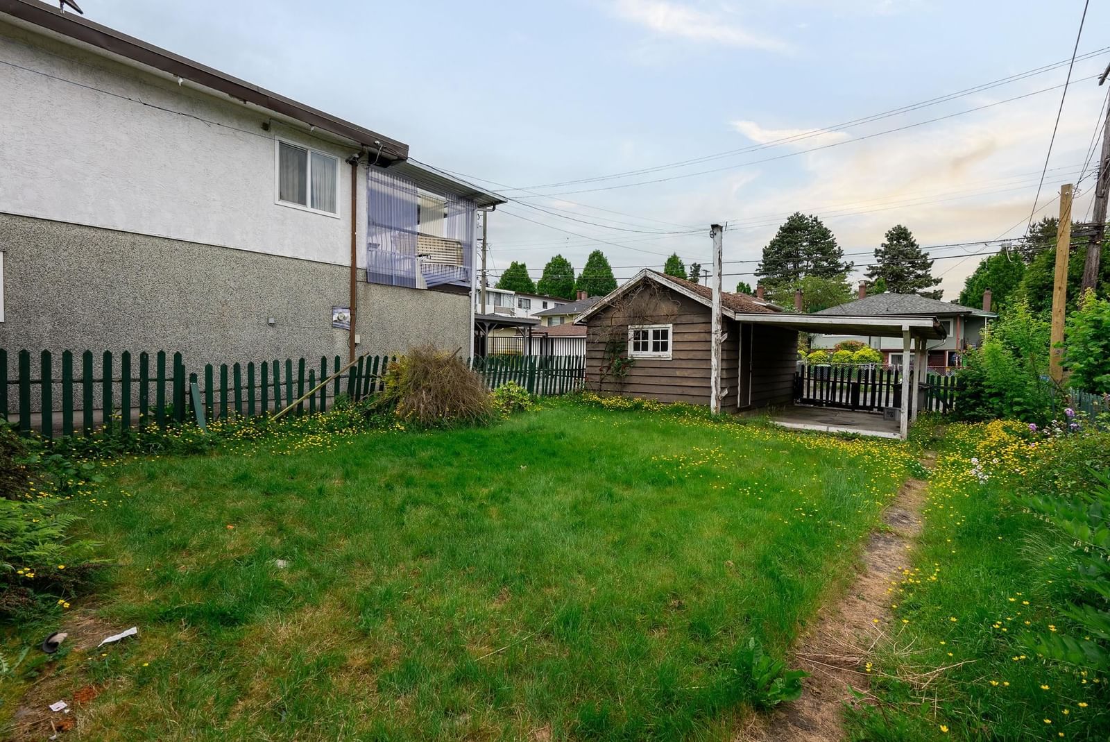 Listing Image 19
