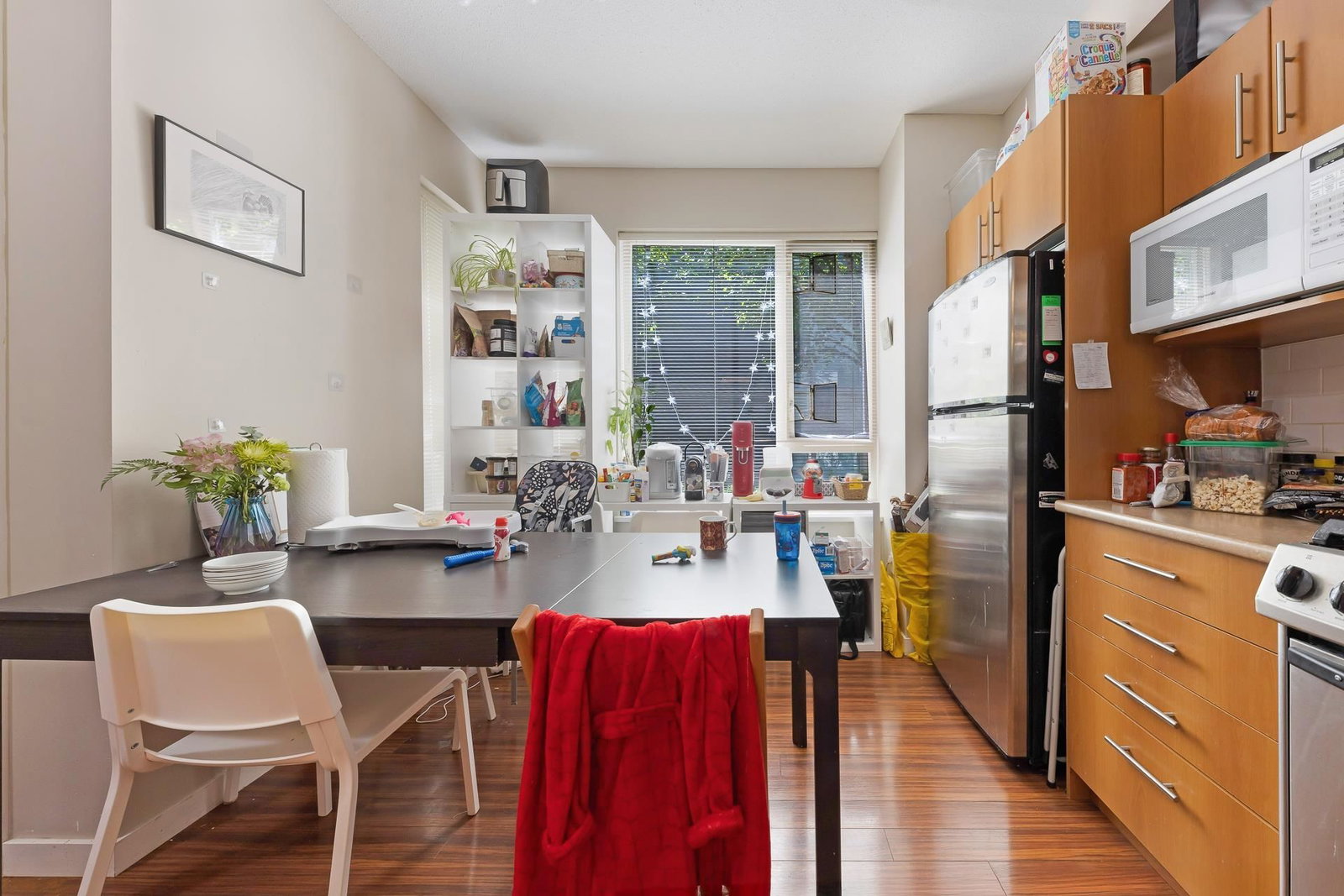 Listing Image 10
