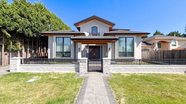 8211 Mowbray Road