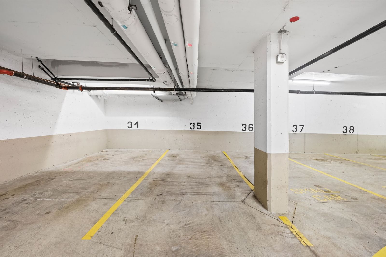 Listing Image 19