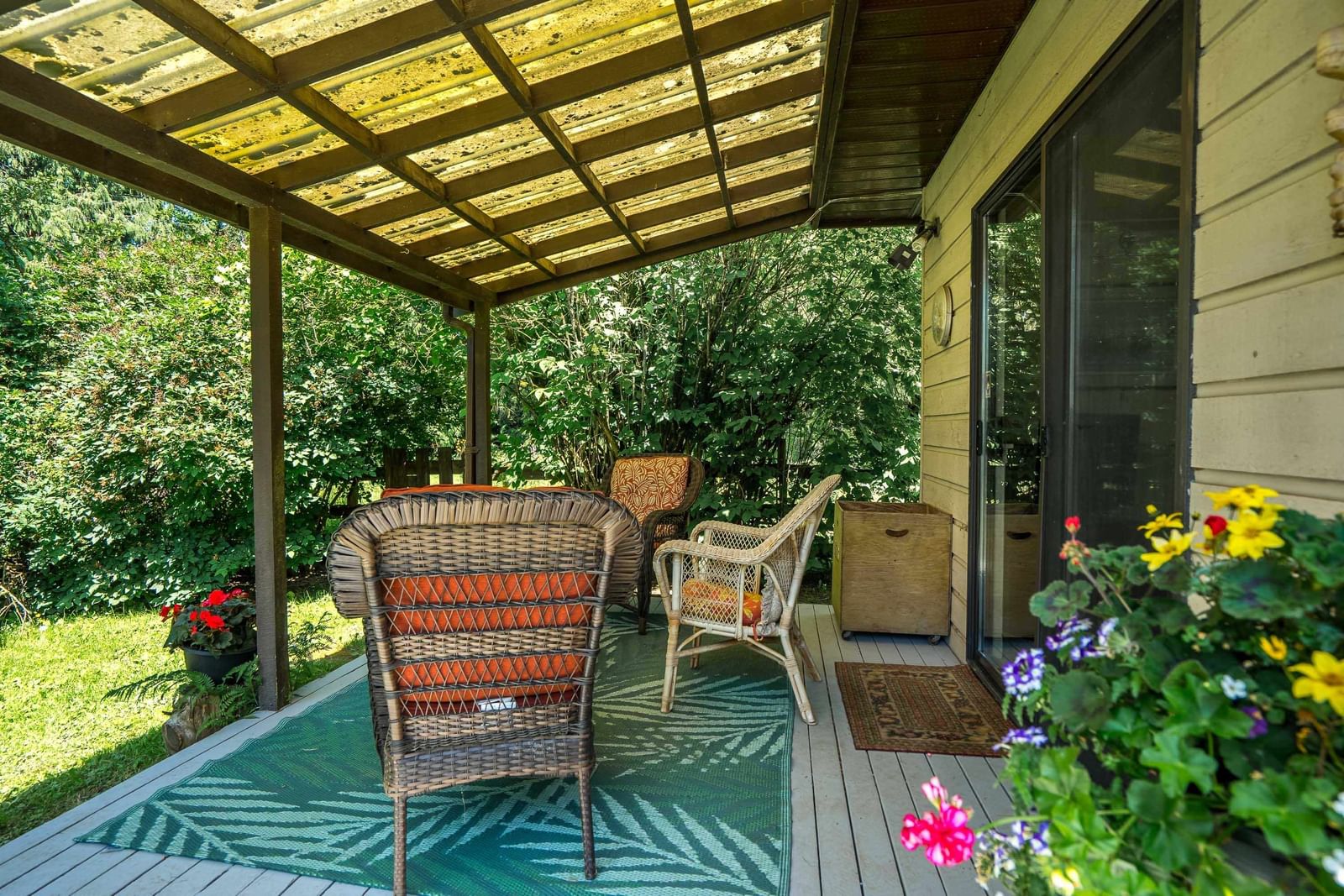Listing Image 16