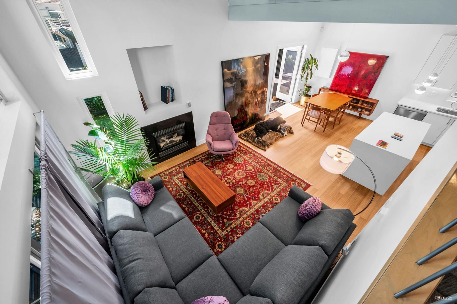 Listing Image 9