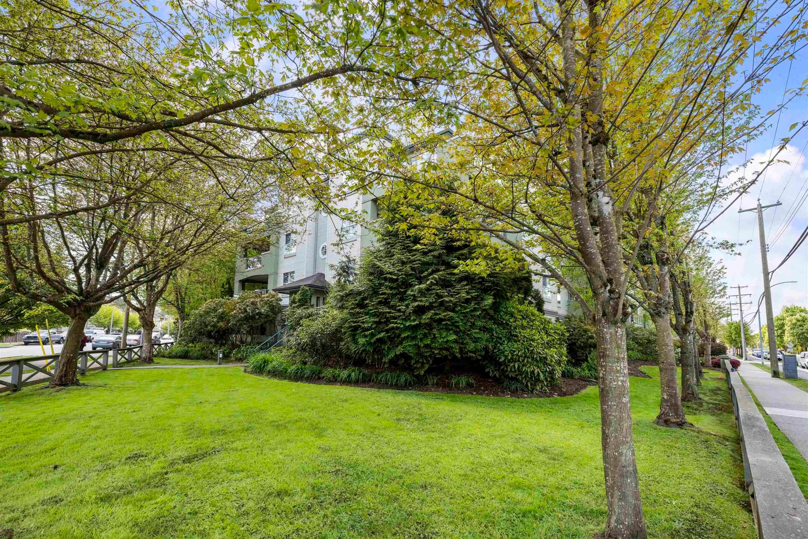 Listing Image 21