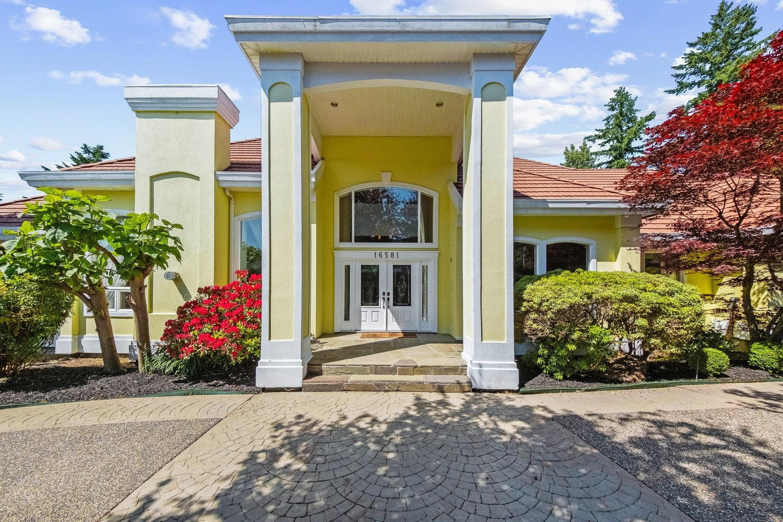 Listing Image 16