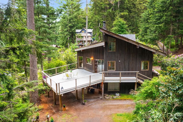 564 Cowan Road