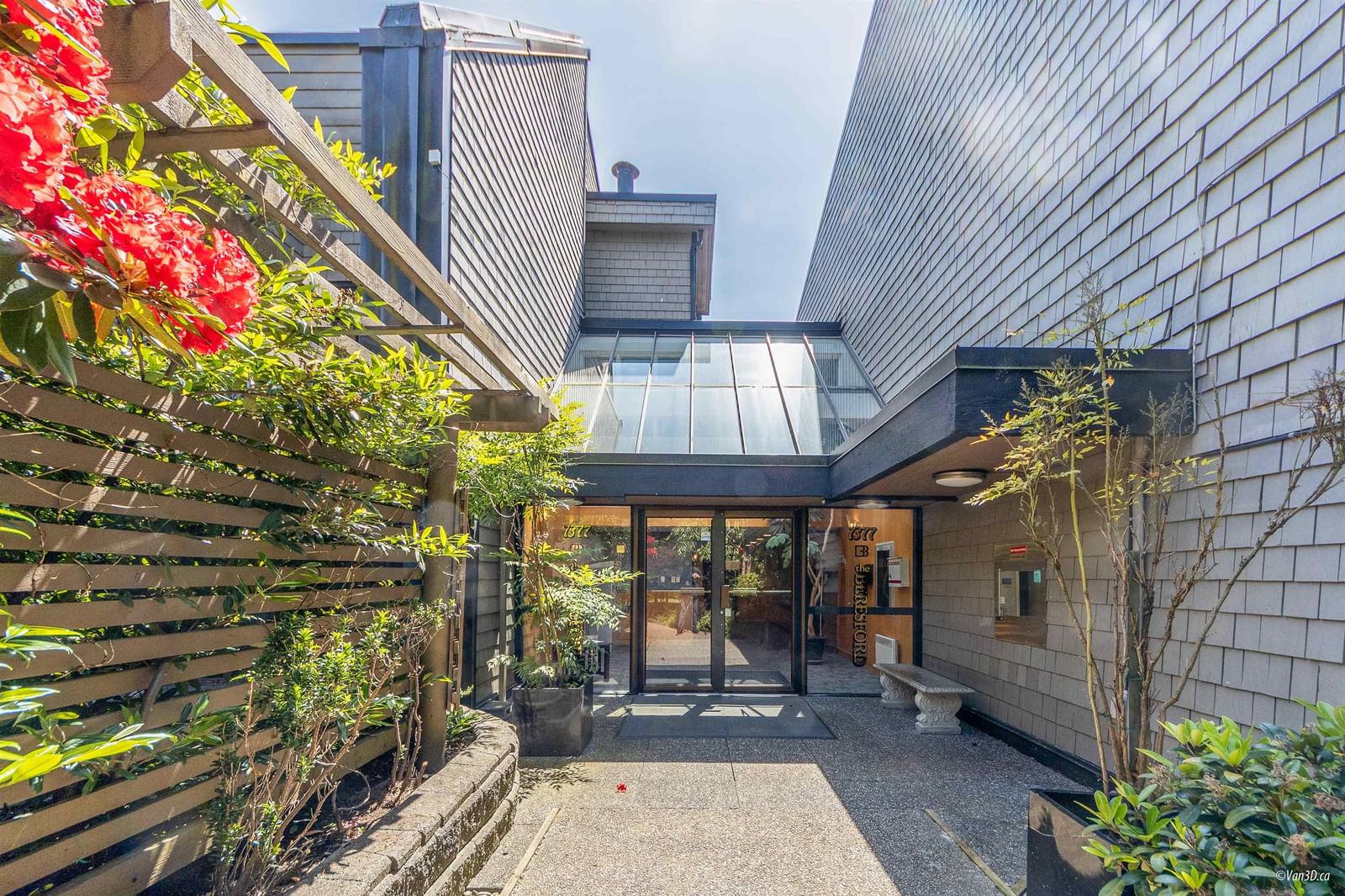 Listing Image 22