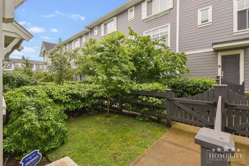 39 - 15850 85 Avenue, Surrey, V4N 6W2 | Image 2