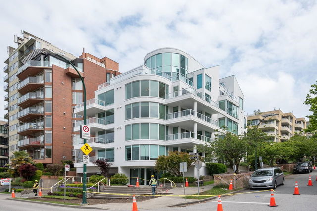 5A - 1403 Beach Avenue