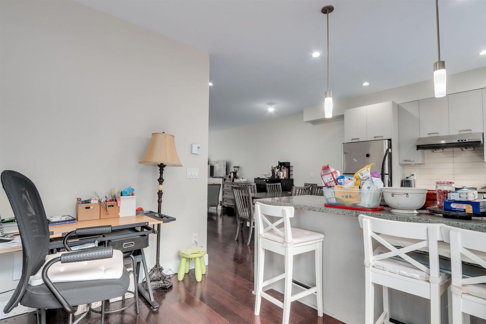 Listing Image 14