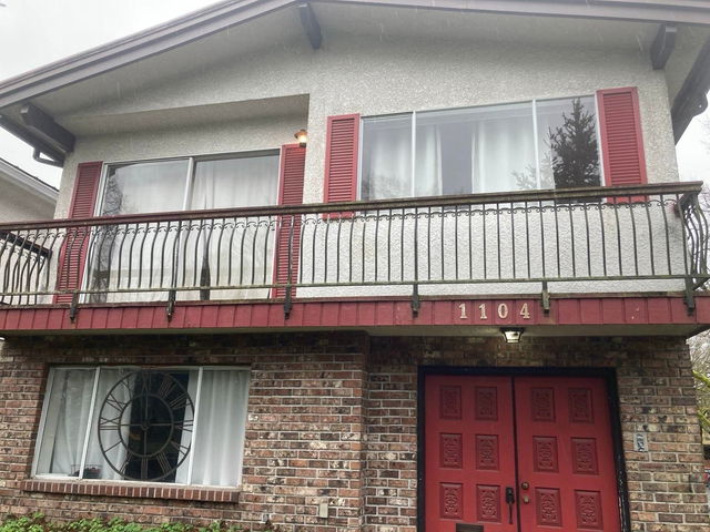 UPPER - 1104 18th Avenue