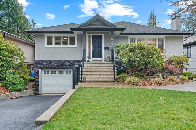549 22nd Street W