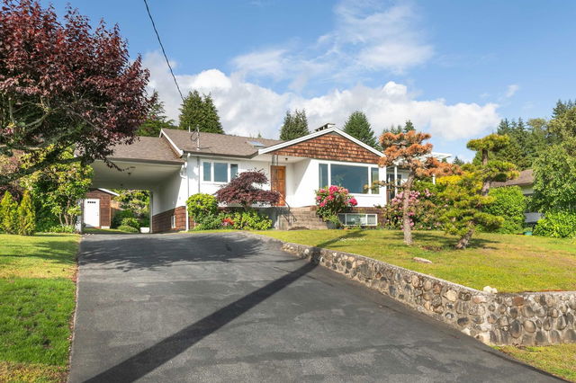 480 Saville Crescent