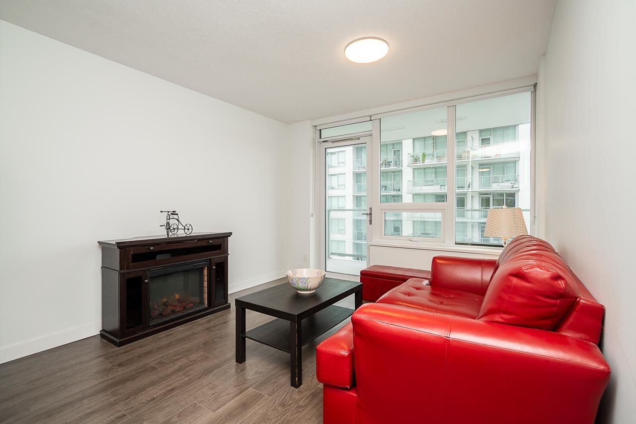 Listing Image 13
