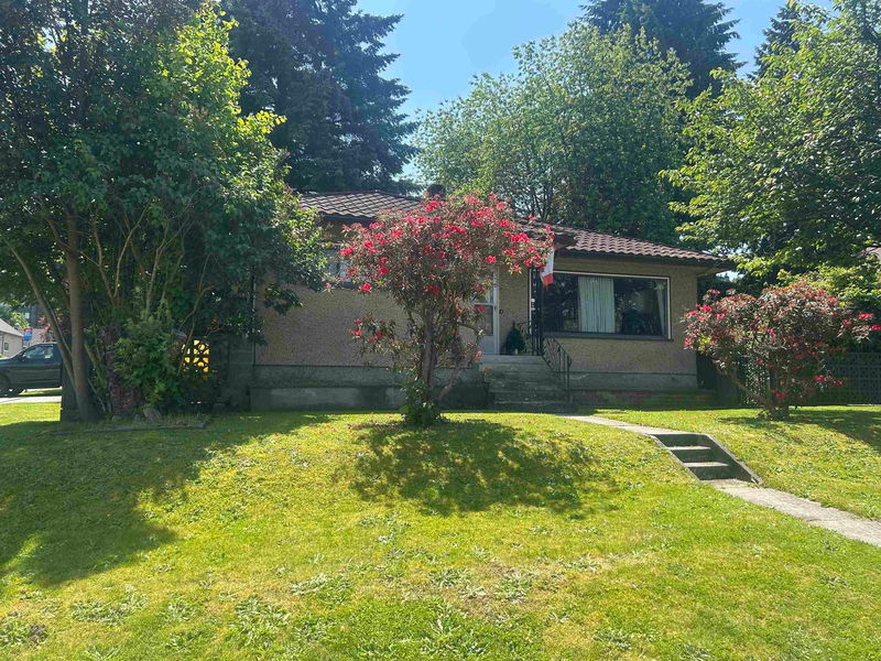 2825 St Johns Street, Port Moody, British Columbia
