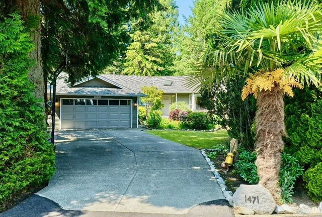1471 Grove Place