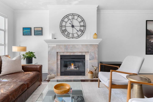 204 - 3151 Woodbine Drive