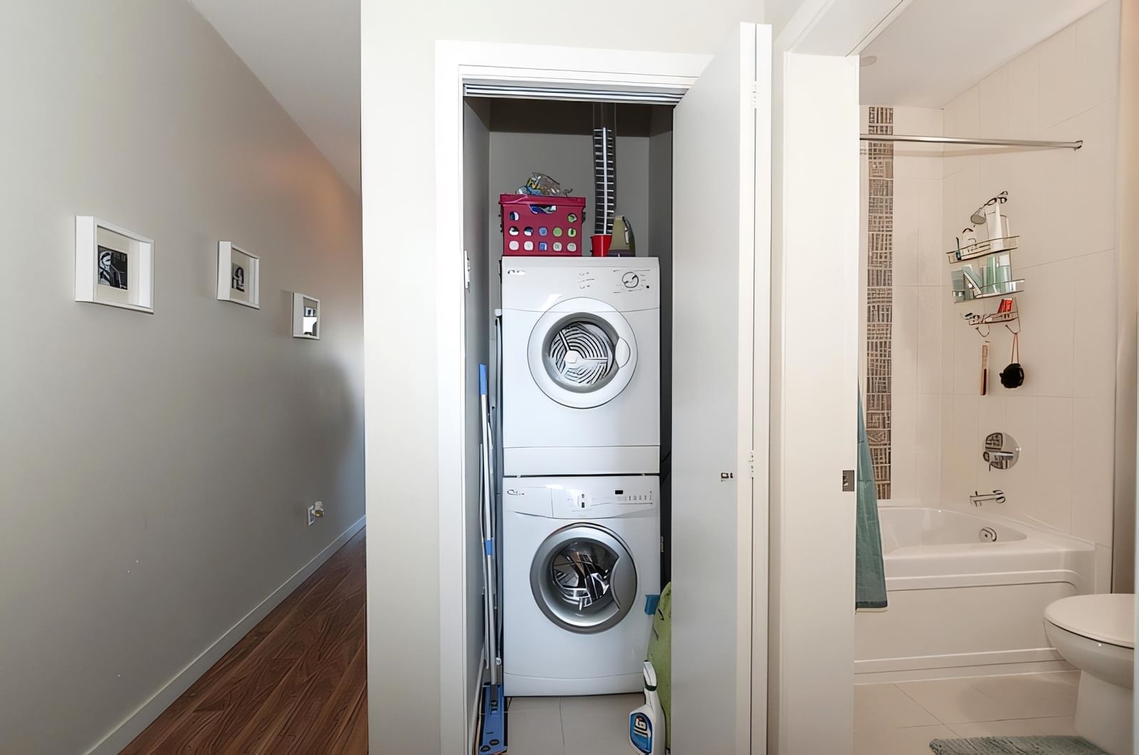 Listing Image 12