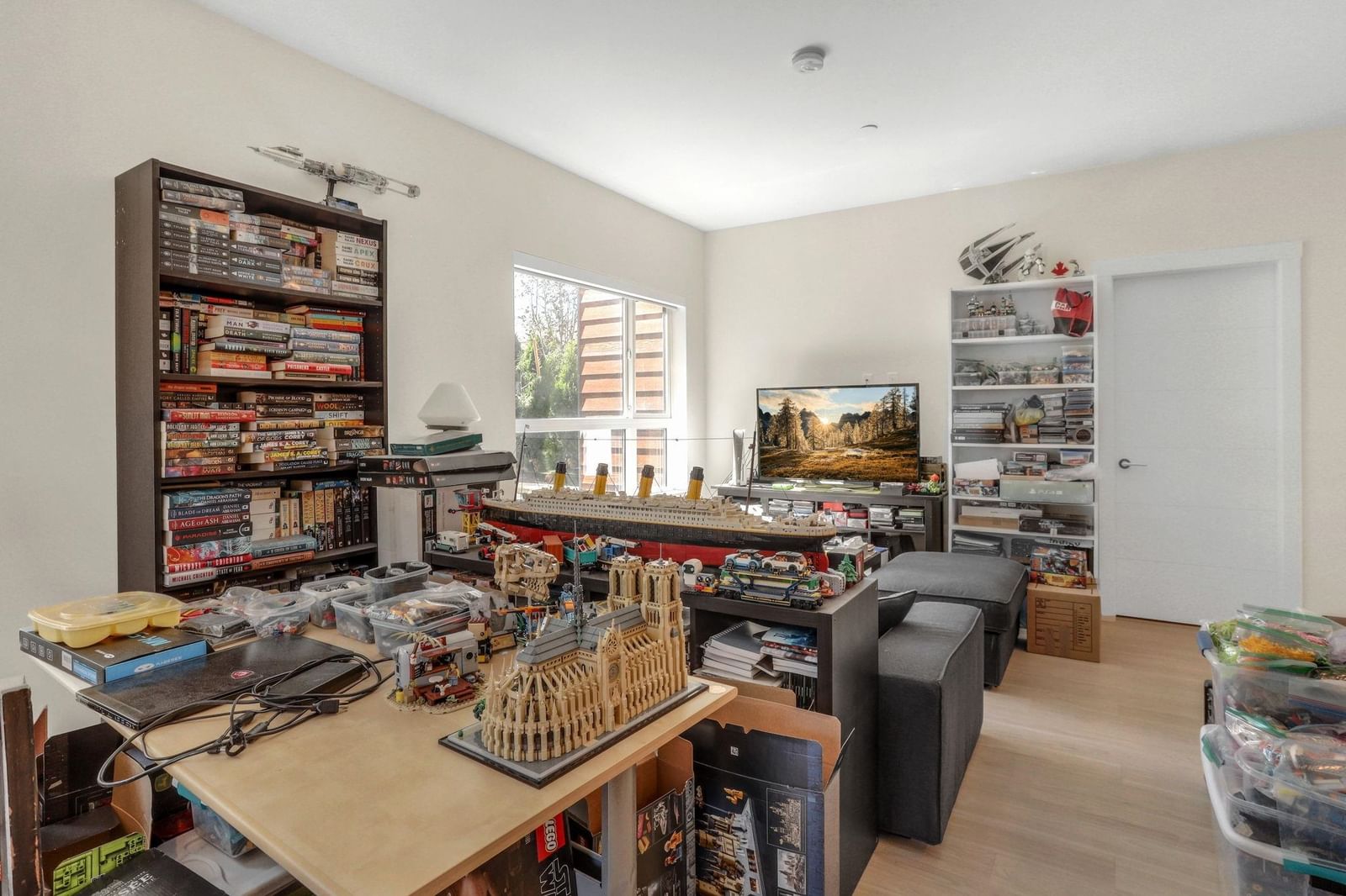 Listing Image 15