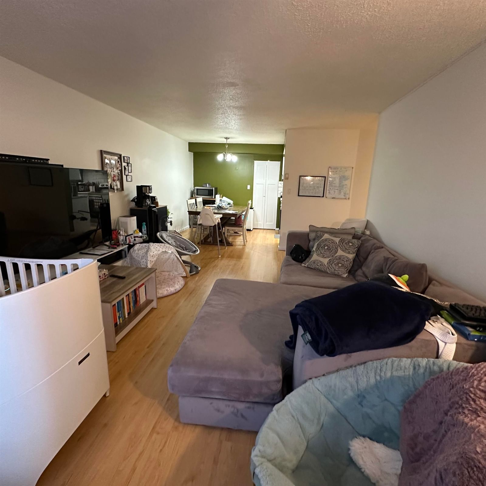 Listing Image 27