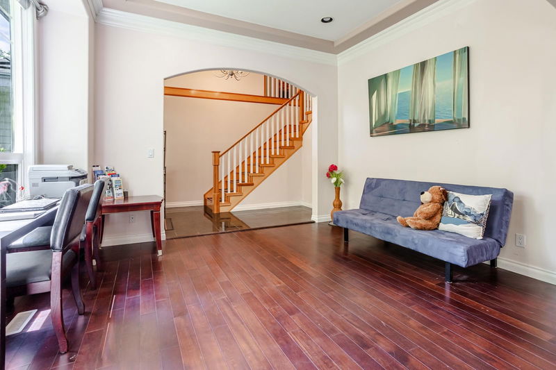 Image of home for listing MLS® R3012047