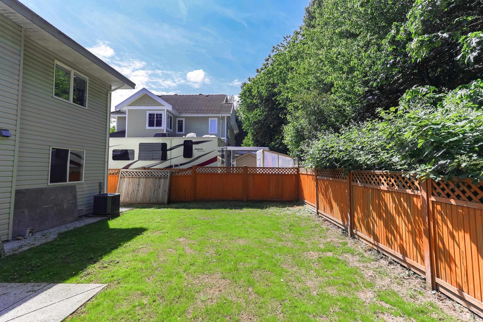 Listing Image 29