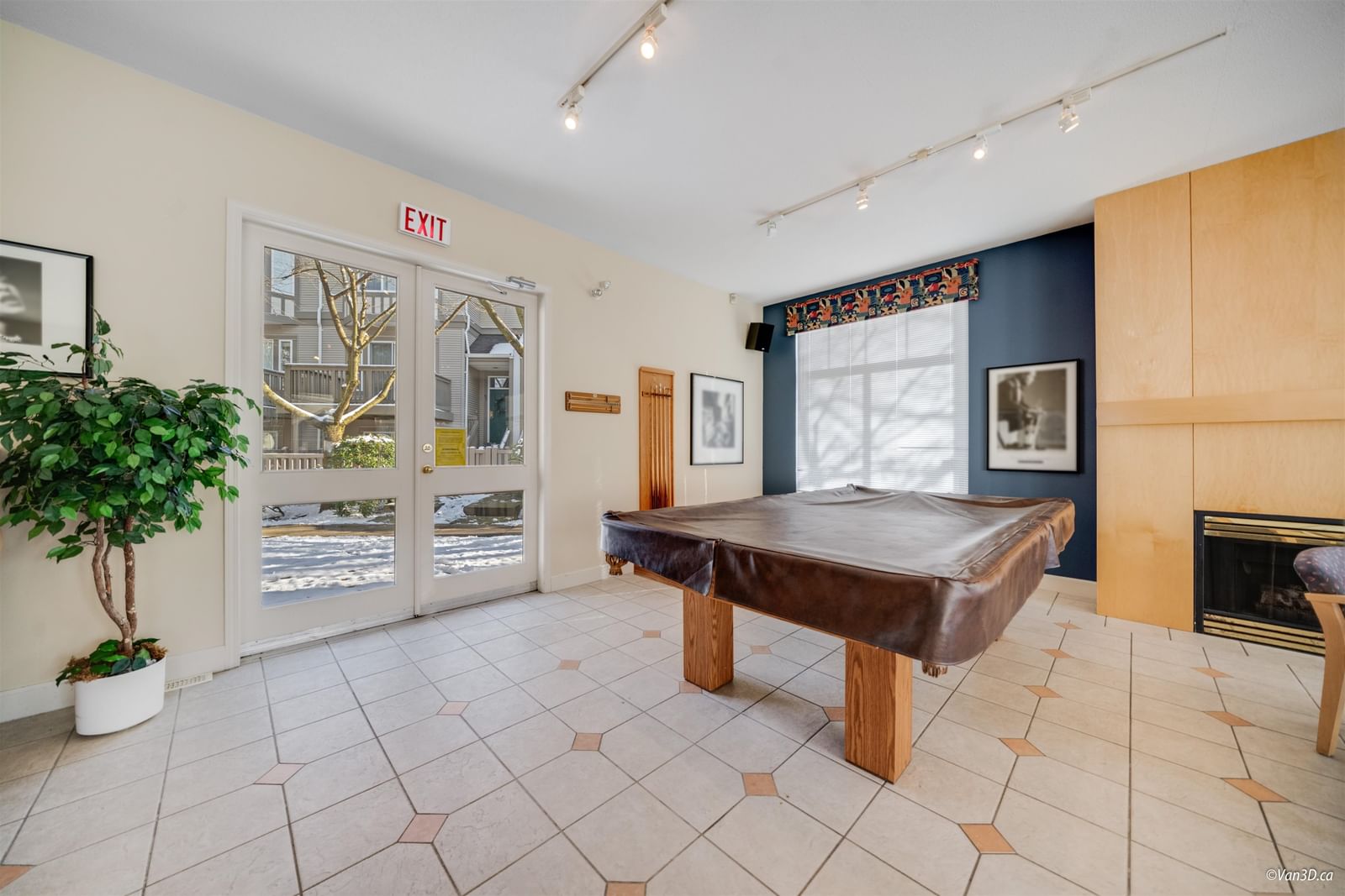 Listing Image 25